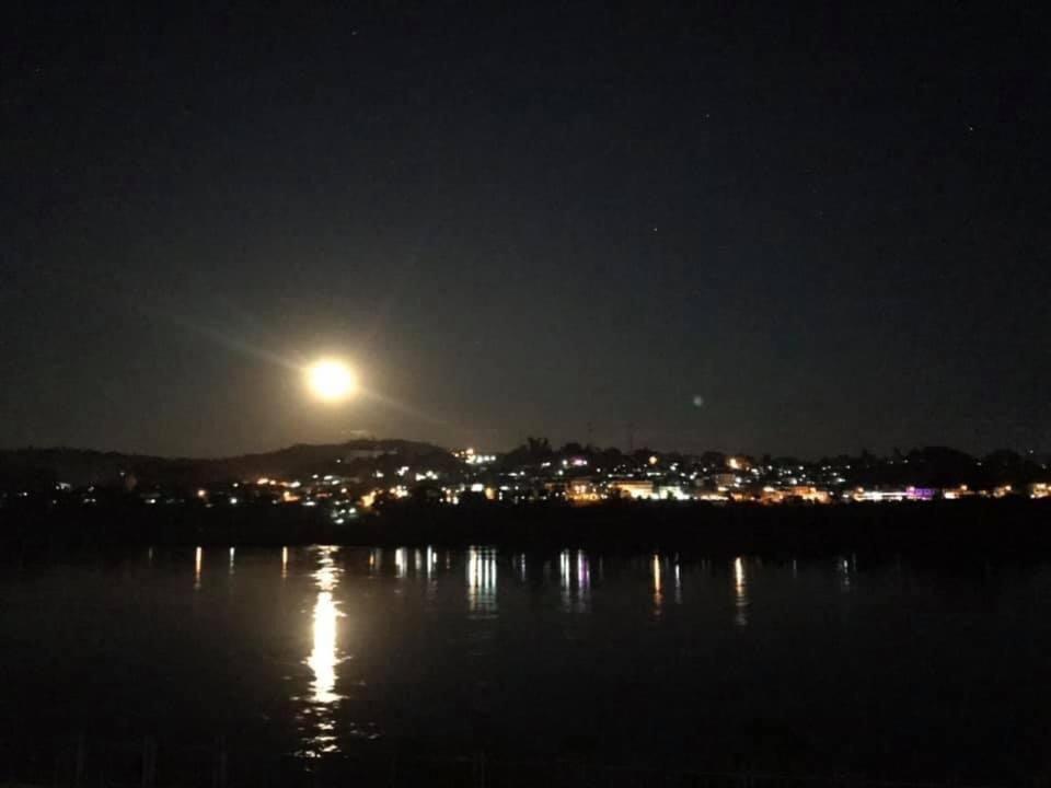 Day Waterfront Hotel Chiang Khong Dış mekan fotoğraf