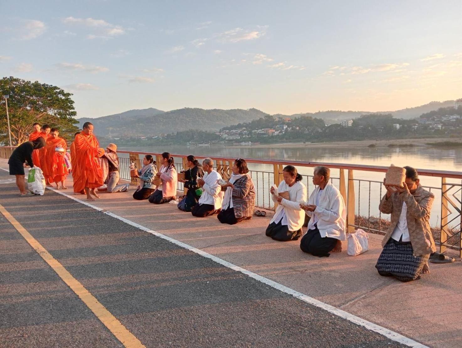 Day Waterfront Hotel Chiang Khong Dış mekan fotoğraf