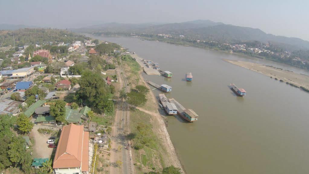Day Waterfront Hotel Chiang Khong Dış mekan fotoğraf