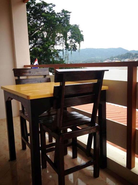 Day Waterfront Hotel Chiang Khong Dış mekan fotoğraf