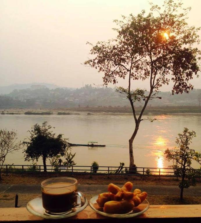 Day Waterfront Hotel Chiang Khong Dış mekan fotoğraf